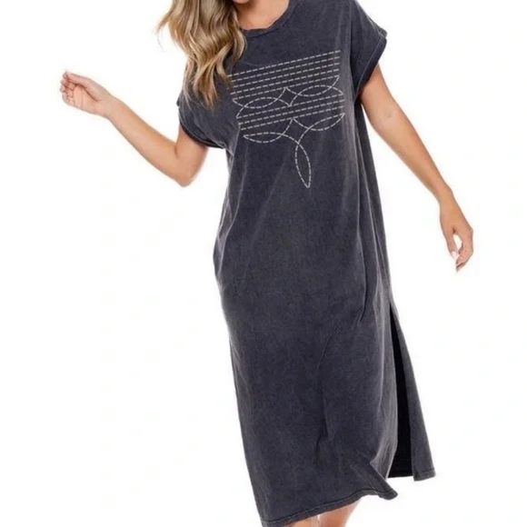 NEW Cowboy Boot Stitch Dress Side Slits Size Small/Medium Cowboycore Distressed - Picture 1 of 6